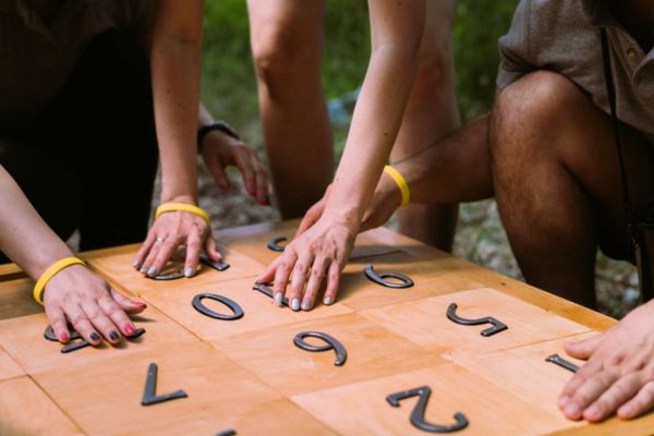 puzzles team building barcelona